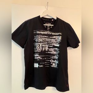 Guess T-shirt